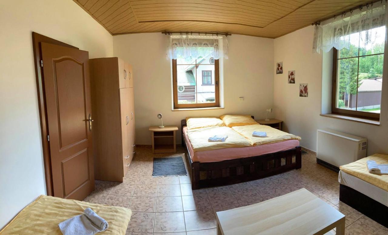 רוקיטניצה נאד איז'רו Apartma Doubek מראה חיצוני תמונה